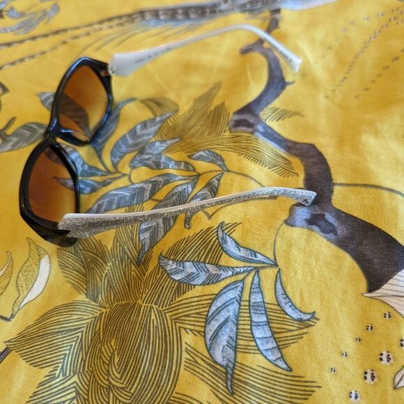 𝅺morel France black frames with white and grey sides made in France euc - Picture 4 of 8